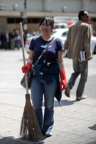 The Original Garden Broom | Cleaning up the Vancouver Riot | Picture 3